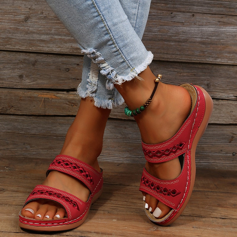 Monta - Padded Orthopaedic Sandals