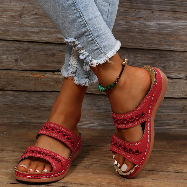 Monta - Padded Orthopaedic Sandals