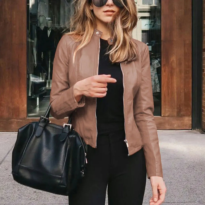 Jane | Valentina Moreau Fitted Faux Leather Jacket