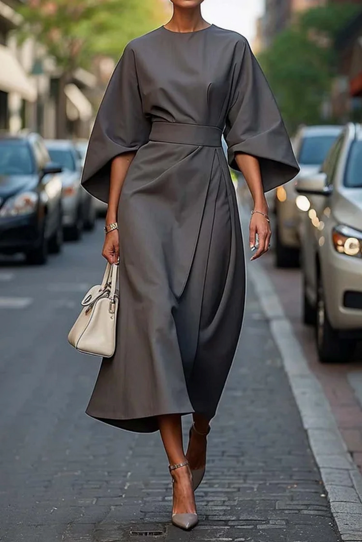 SVEA | Zeitlos elegantes Kleid mit Laternenärmeln