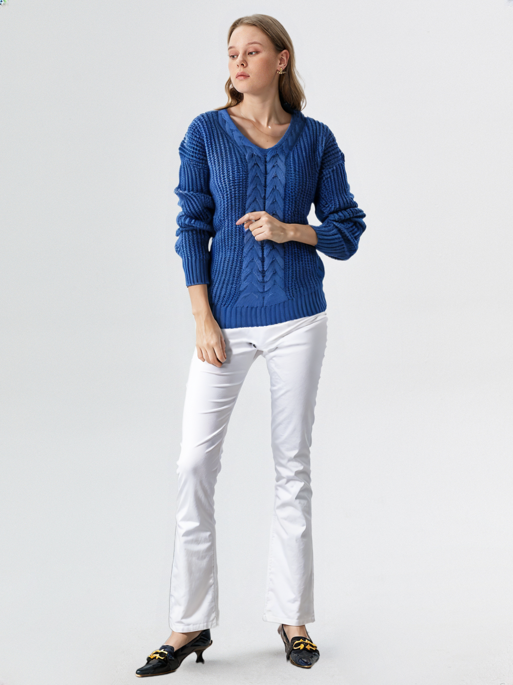 Jane | Comfortable V-Neck Sweater