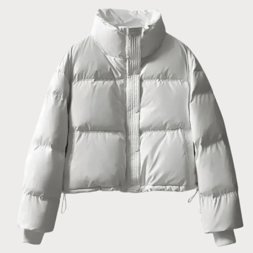 Jane | Juliette Moreau Cropped Puffer Jacket with Elegant Finish
