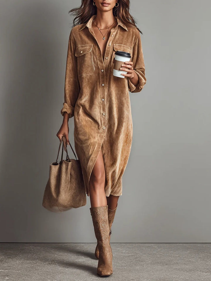 SVEA | Elegantes Midikleid aus weichem Cord mit Brusttaschen