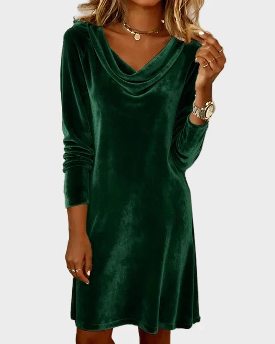 Freya - Loose Velvet Dress