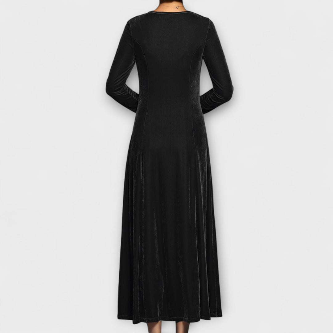 SVEA | Weiches Samtkleid