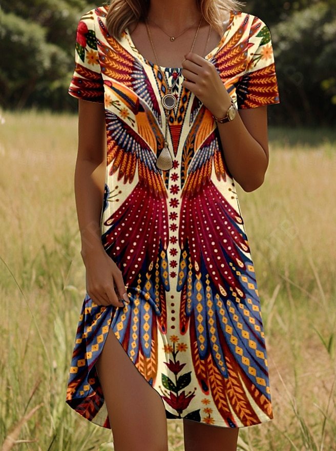 SVEA | Kleid mit Indisch-inspiriertem Print und Rundhalsausschnitt