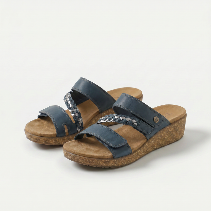Carrie – Fresh Elegance in Stylish Blue
