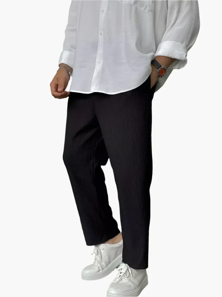 SVEA | Herren Relax Fit Plissee Hose – Eleganter und Bequemer Alltags- und Business-Look
