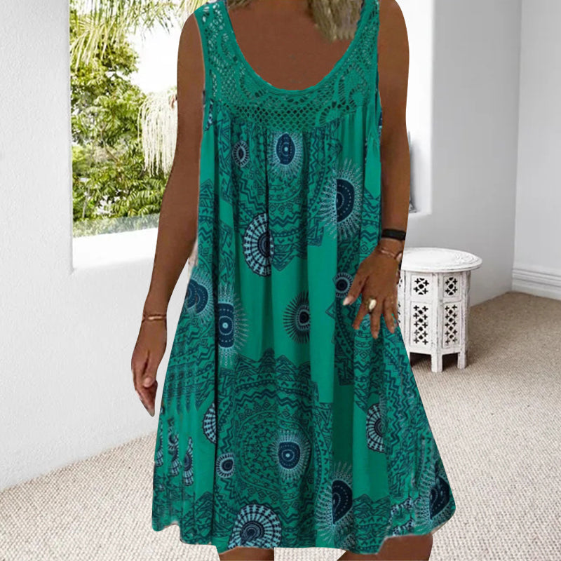 SVEA | Sommerliches Ärmelloses Kleid mit Print und Spitzendetails für Damen