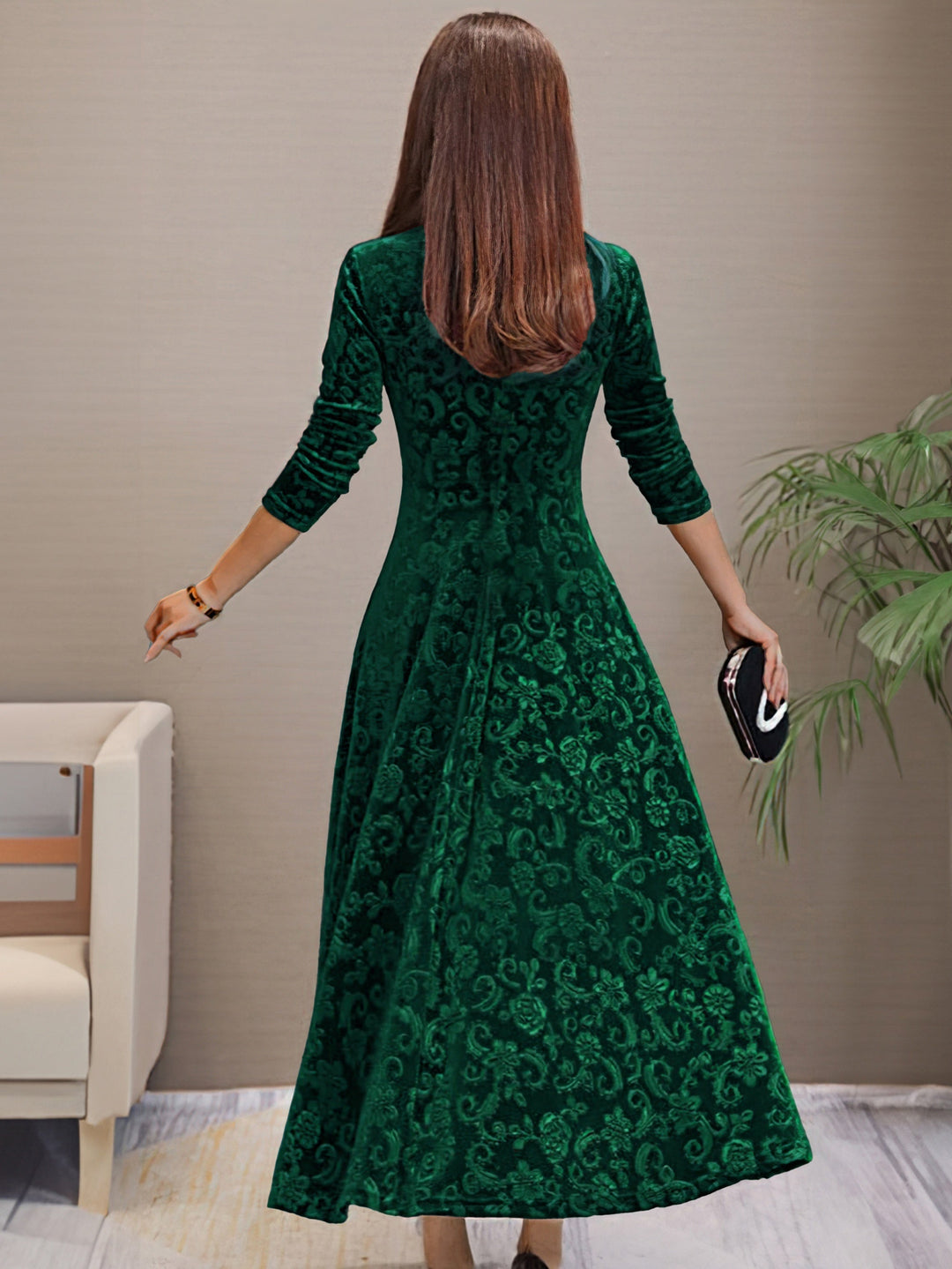 SVEA | Elegantes Festkleid aus Samt mit V-Ausschnitt
