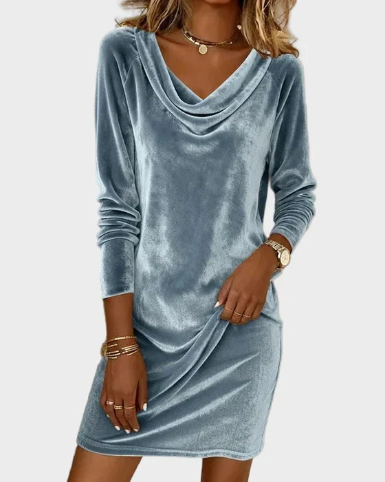 Freya - Loose Velvet Dress