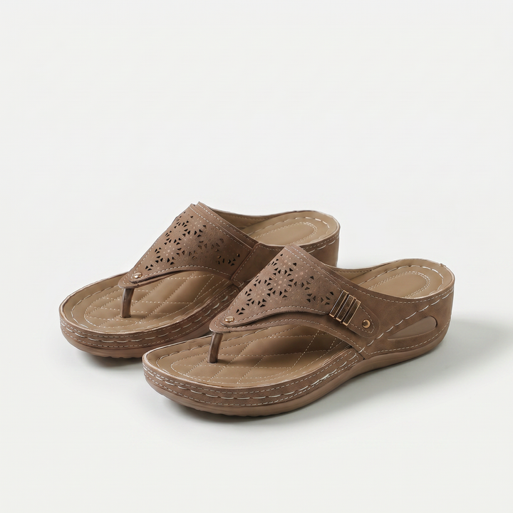 Élodie - Ladies' Toe Post Sandals