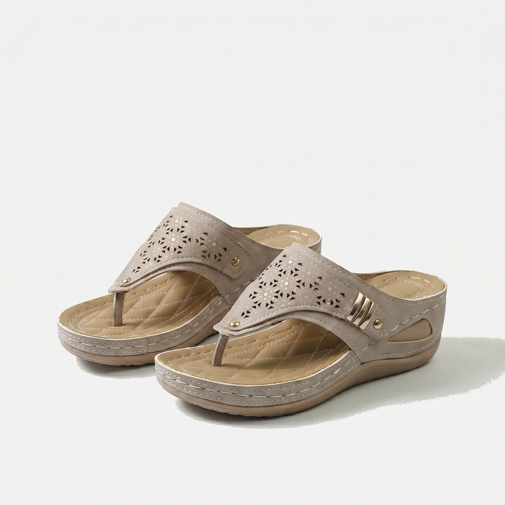 Élodie - Ladies' Toe Post Sandals