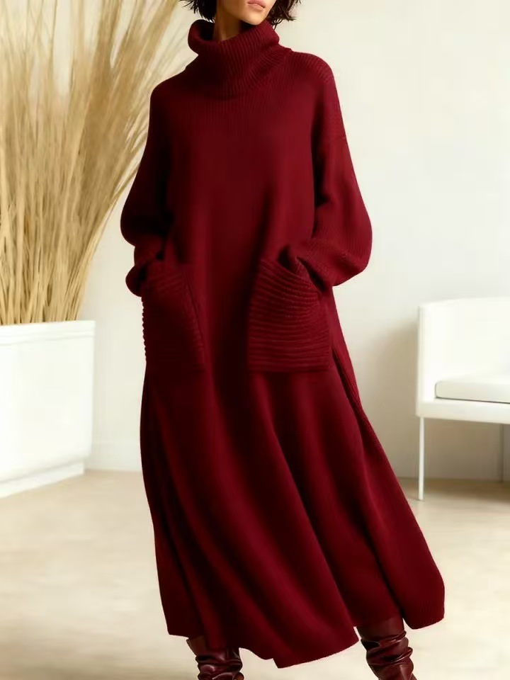 SVEA | Damen Oversize Strickkleid Rollkragen