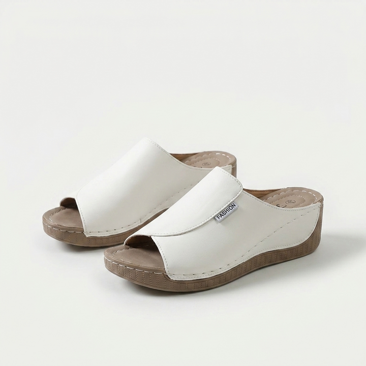 Indy – Comfort Slide Sandal with Arch Support