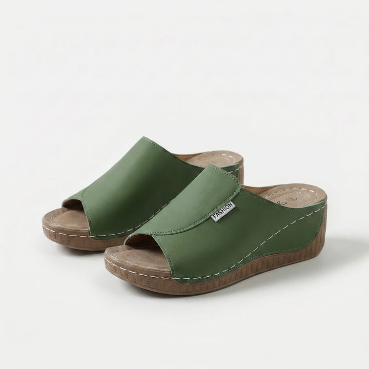 Indy – Comfort Slide Sandal with Arch Support