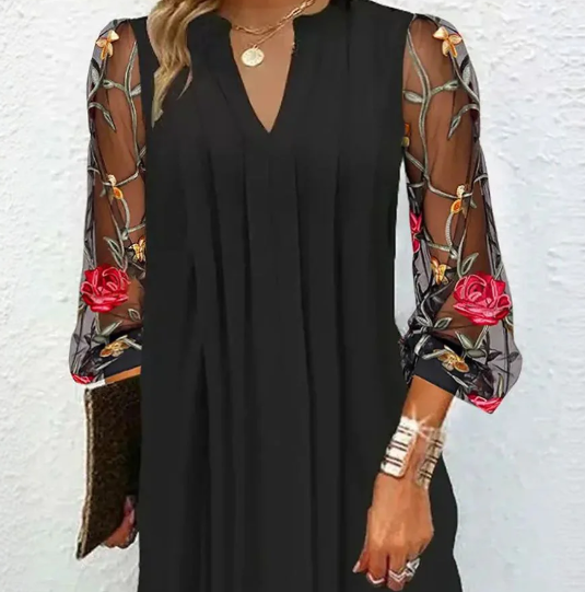 SVEA | Elegantes Minikleid mit V-Ausschnitt und transparenten Ärmeln