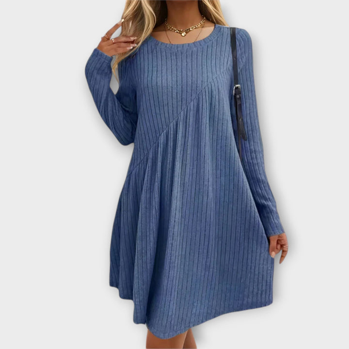 SVEA | Weiches und Bequemes Kleid