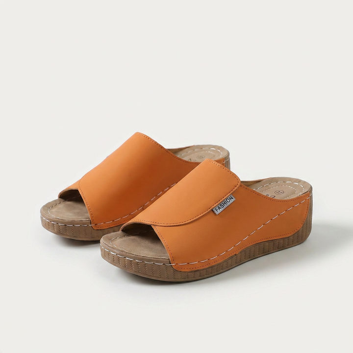 Indy – Comfort Slide Sandal with Arch Support