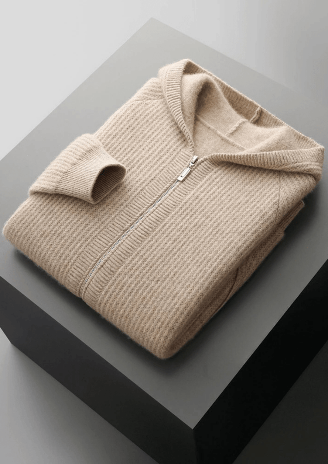 SVEA | Merino Zip-Hoodie aus extra feiner Merinowolle