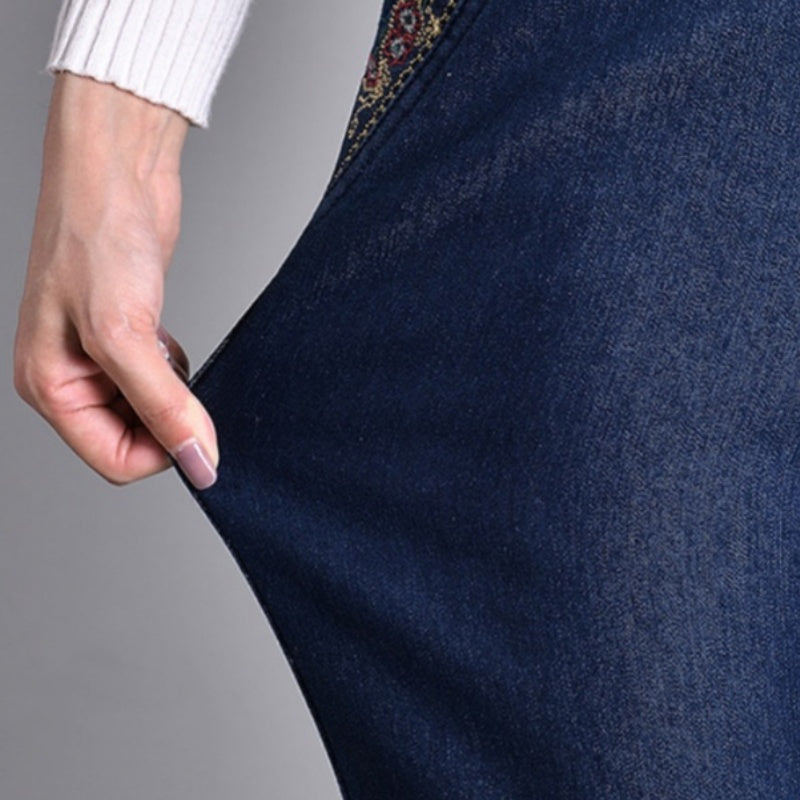 SVEA | Damenjeans mit elastischem Bund und Seitentaschen